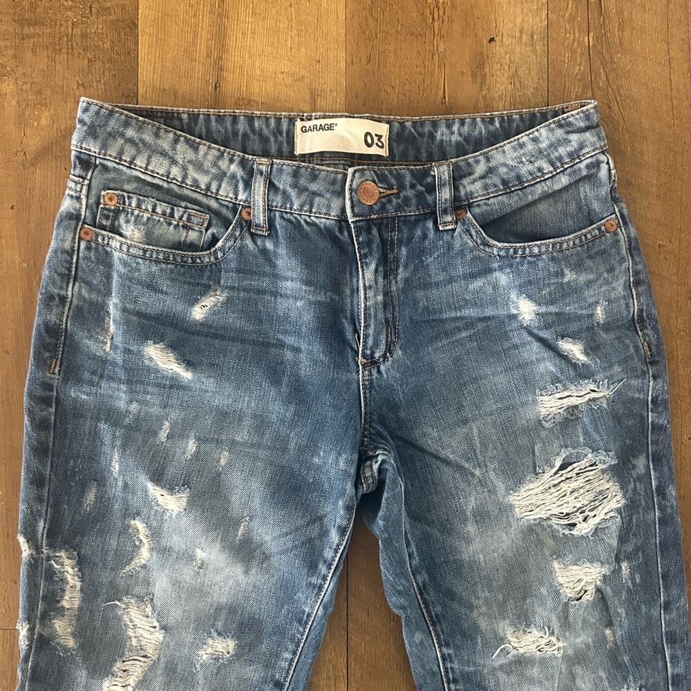 Garage Boyfriend Jeans Size 3 Distressed Ankle Length - Picture 3 of 12